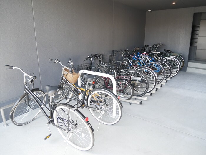 AURUMの物件外観写真