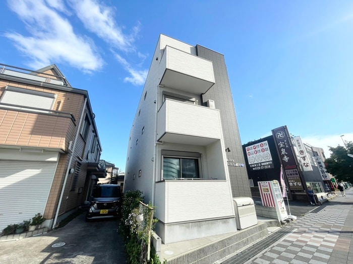 Delica Felicia植田の物件外観写真