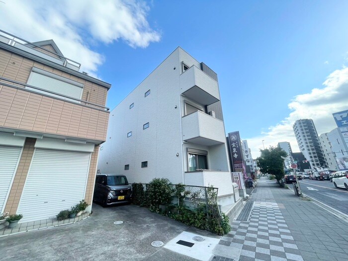 Delica Felicia植田の物件外観写真