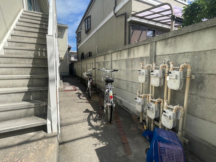 Ｖｉａ　Ｌａｃｔｅａの物件外観写真