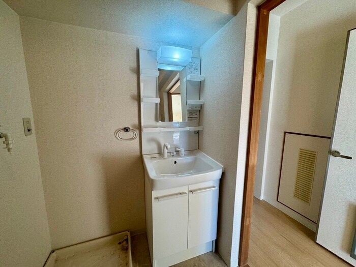 ＰＣＭ　ＷＡＵＷＡＵ　９９の物件内観写真