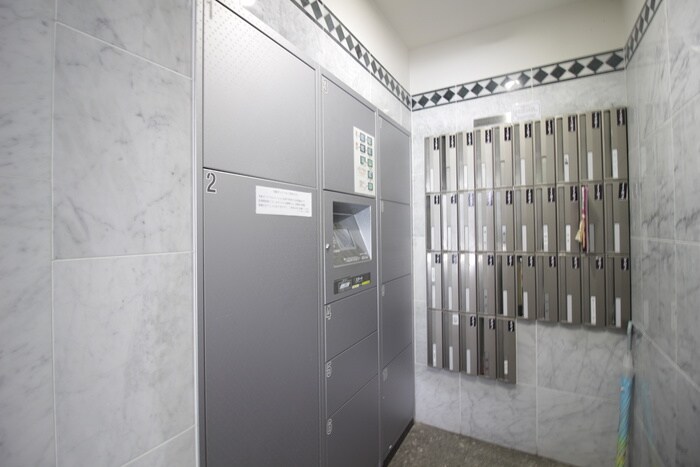 ﾌﾟﾚｻﾝｽ栄ﾒﾃﾞｨﾊﾟ-ｸ(407)の物件外観写真