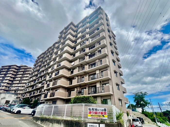 シャトー岡崎Ⅱ番館(907)の物件外観写真