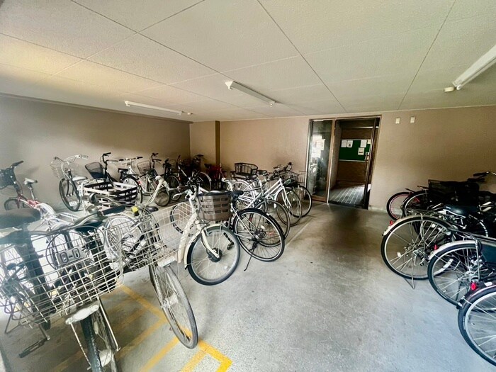 シャトー岡崎Ⅱ番館(907)の物件外観写真