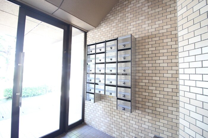 ア－バンハイムの物件外観写真