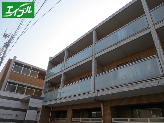 鶴羽之彩の物件外観写真