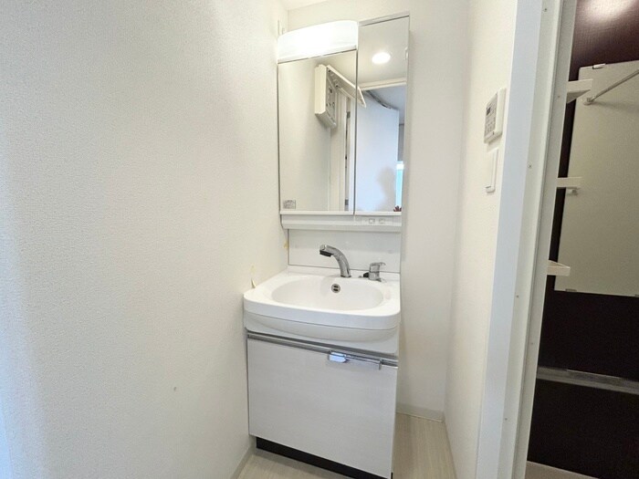 メイクスデザイン鶴舞の物件内観写真