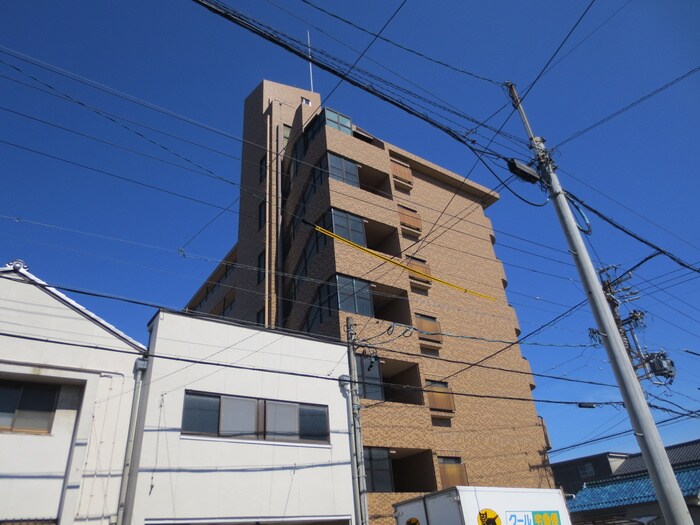 サンメゾン大宮の物件外観写真