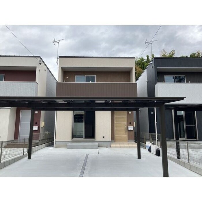 毛受コダテックス　B棟の物件外観写真