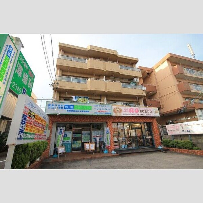 シャトー城見ヶ丘の物件外観写真