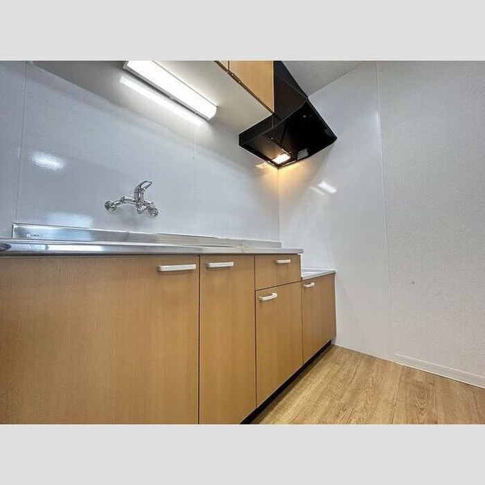 シャトー城見ヶ丘の物件内観写真