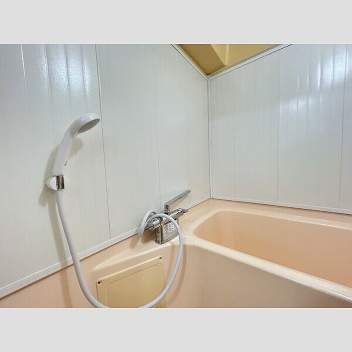 シャトー城見ヶ丘の物件内観写真