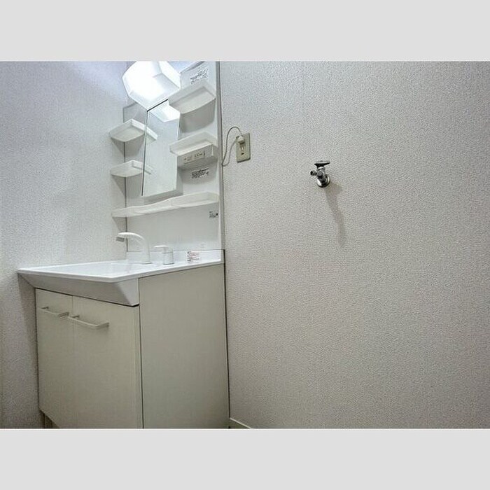 シャトー城見ヶ丘の物件内観写真