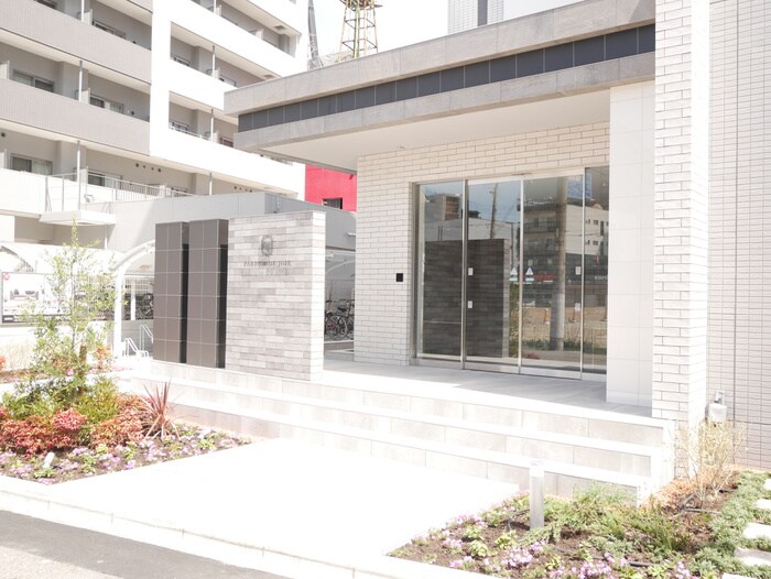 パルファン ドゥ ジョアの物件外観写真