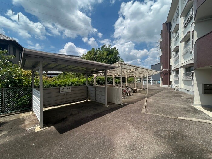 メイホーハイツの物件外観写真