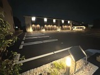 ティーノ　フェリーチェ　３３の物件外観写真