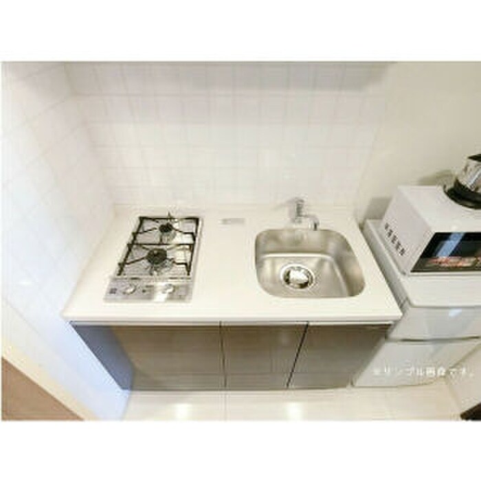 ﾌﾟﾚｻﾝｽ丸の内流雅(702)の物件内観写真