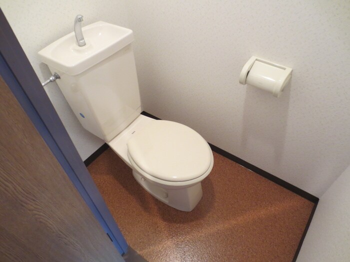 シャトゥルミエ－ルの物件内観写真