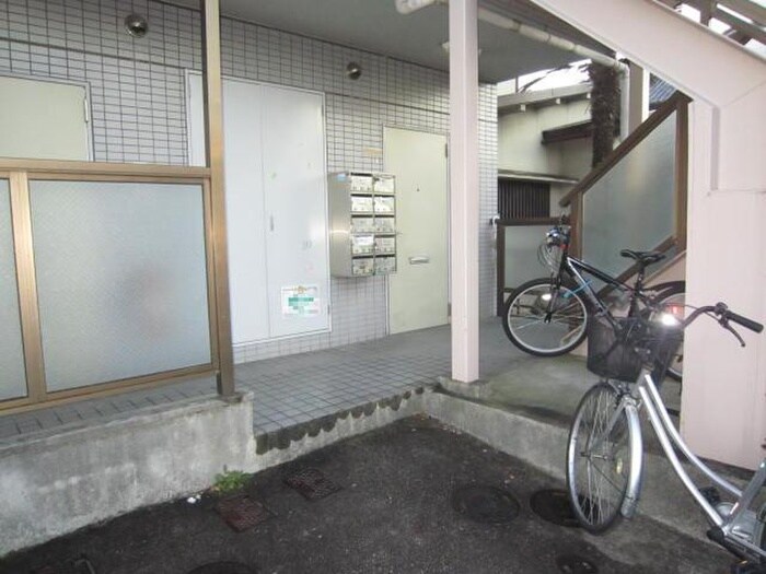 ニュ－伸和の物件外観写真