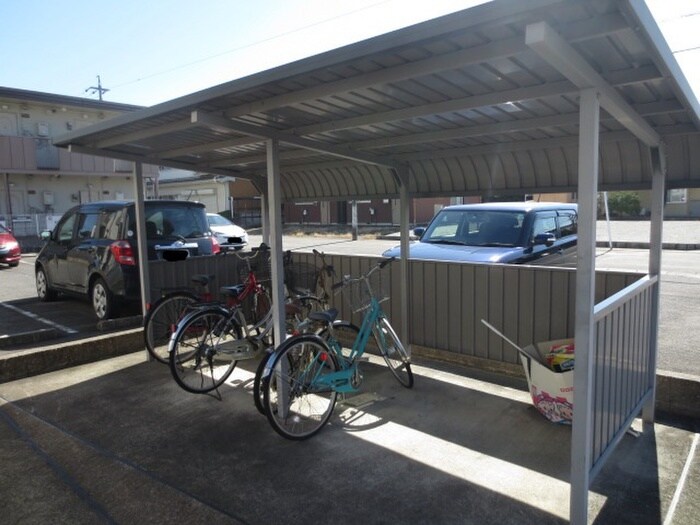 メゾンドールの物件外観写真