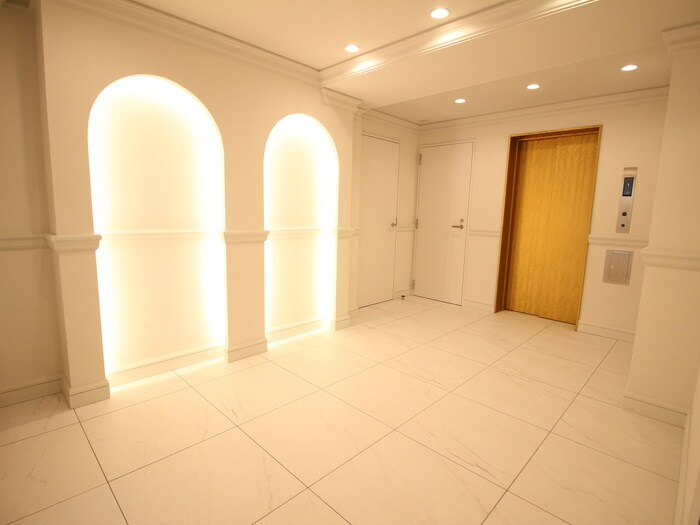 THE LOUNGE LINEAR GATEの物件外観写真