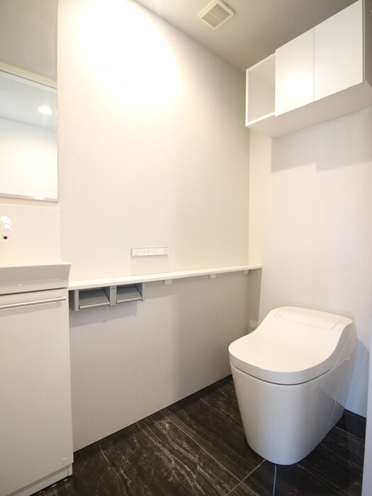 THE LOUNGE LINEAR GATEの物件内観写真