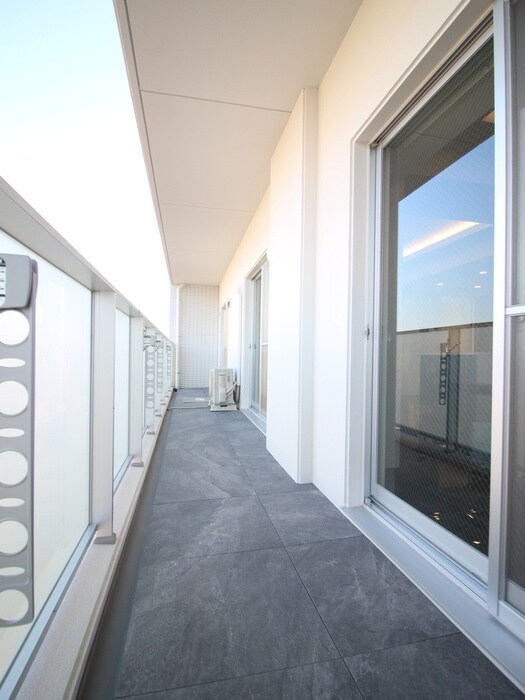 THE LOUNGE LINEAR GATEの物件内観写真