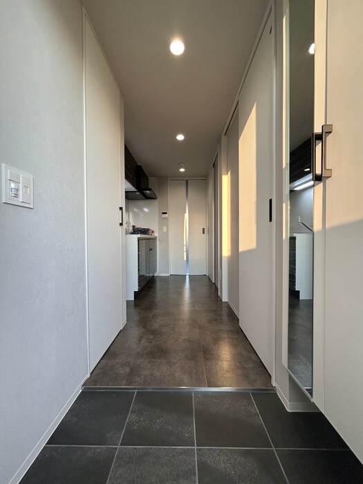 THE LOUNGE LINEAR GATEの物件内観写真