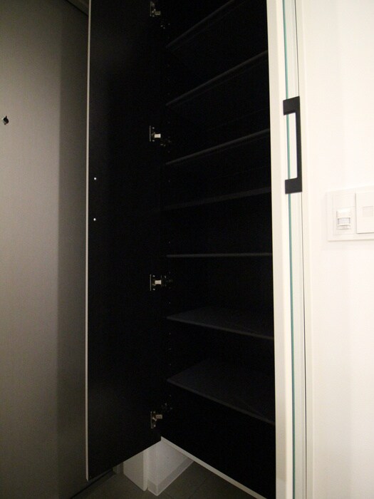 THE LOUNGE LINEAR GATEの物件内観写真