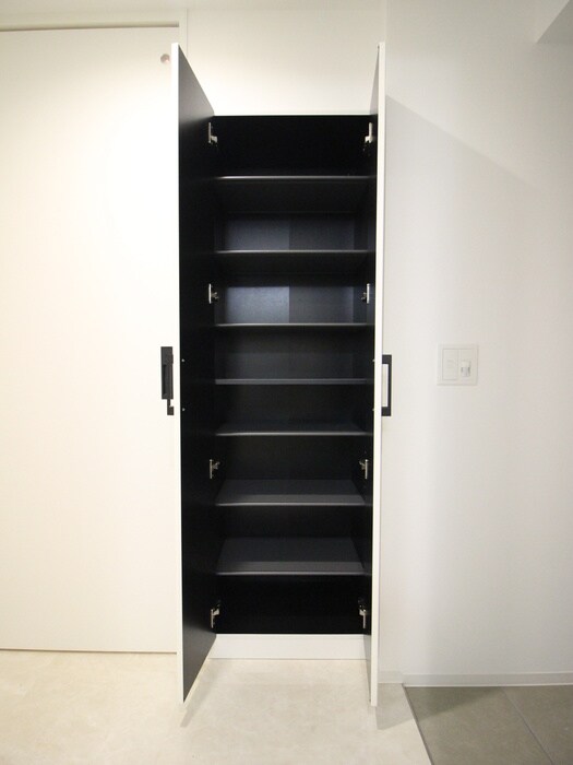 THE LOUNGE LINEAR GATEの物件内観写真