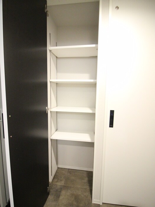 THE LOUNGE LINEAR GATEの物件内観写真