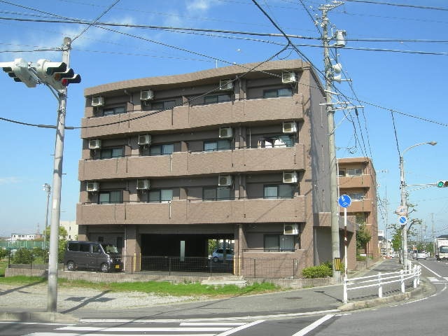 プラムワンの物件外観写真