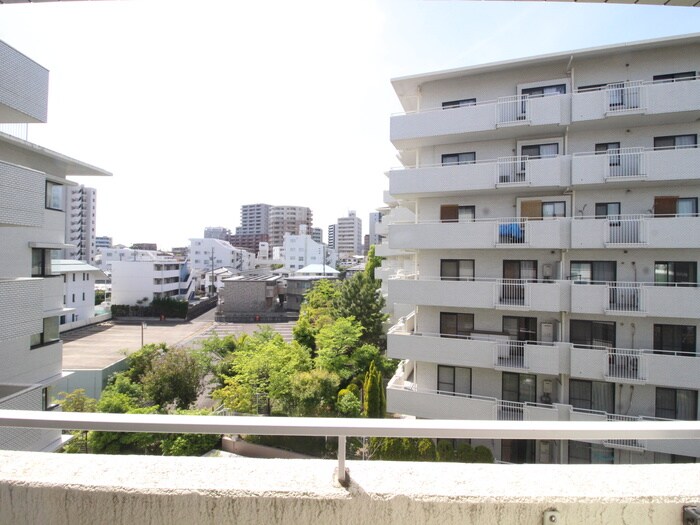 八事ガーデンヒルズの物件内観写真