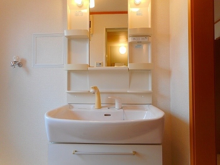 ラフィネＥの物件内観写真