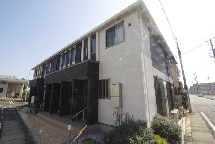 パルク名城の物件外観写真