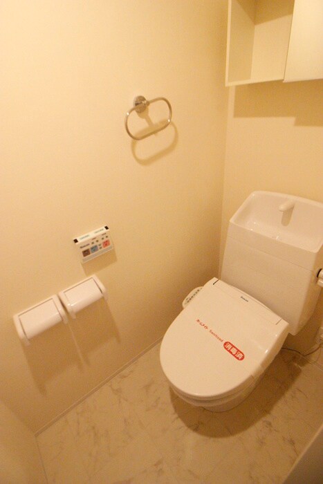 パルク名城の物件内観写真