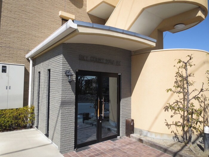 スカイコ－ト マ－ヴィアイの物件外観写真