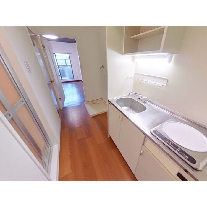 フレンズ西崎の物件内観写真