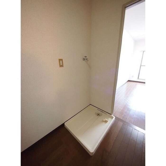 フレンズ西崎の物件内観写真