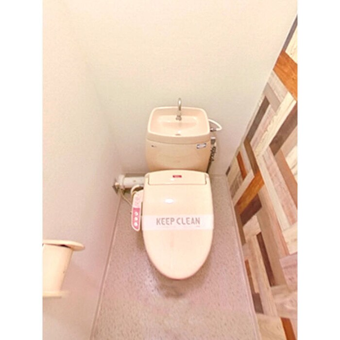 フレンズ西崎の物件内観写真