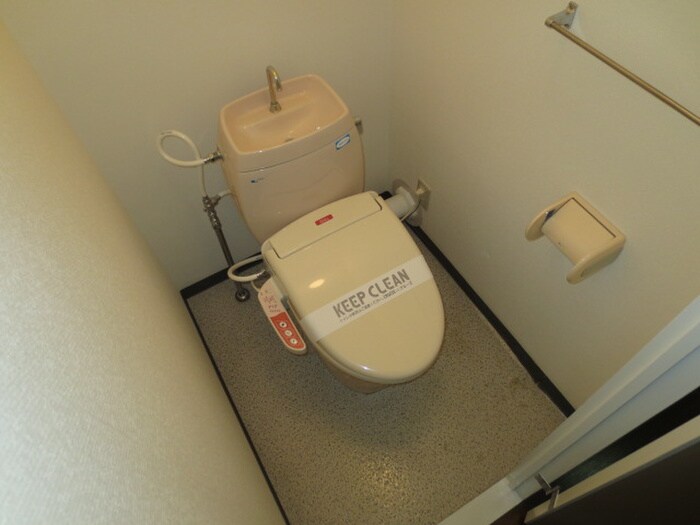 フレンズ西崎の物件内観写真