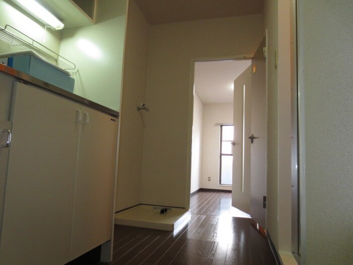 フレンズ西崎の物件内観写真