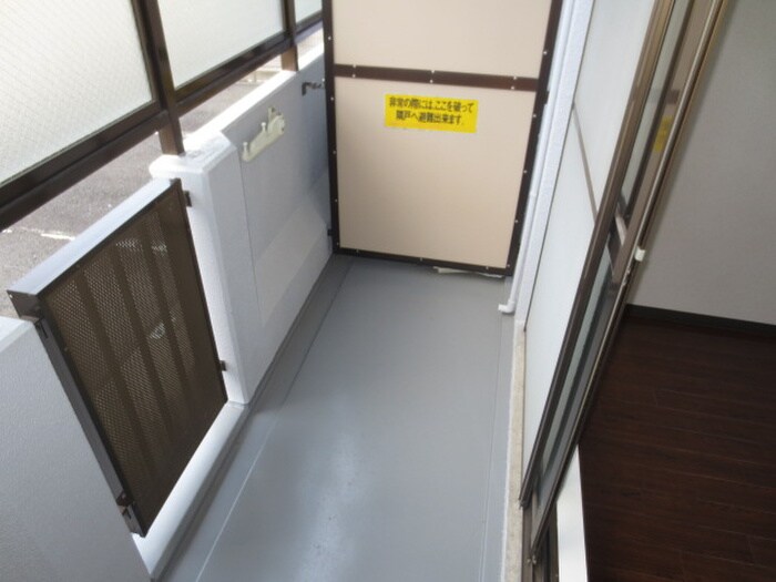 フレンズ西崎の物件内観写真