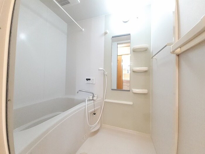 エタ－ナルの物件内観写真