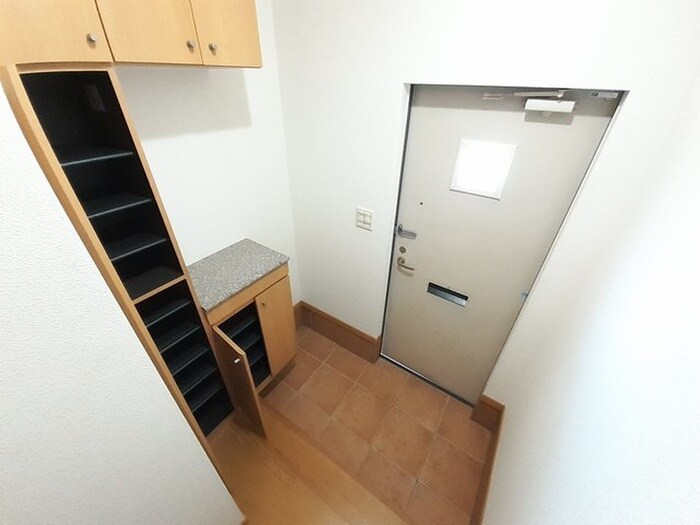 エタ－ナルの物件内観写真