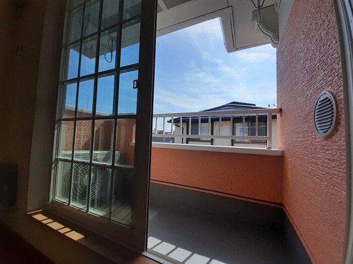 エタ－ナルの物件内観写真