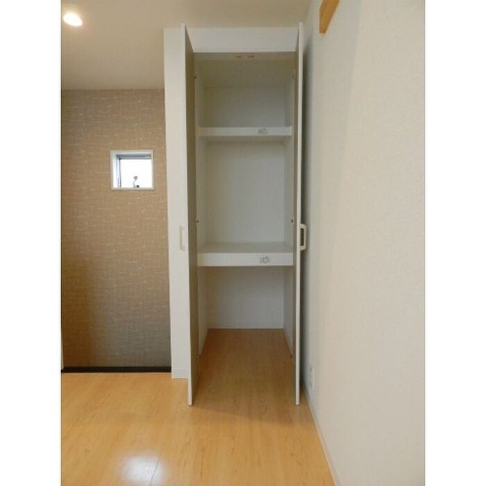 Cinq Portesの物件内観写真