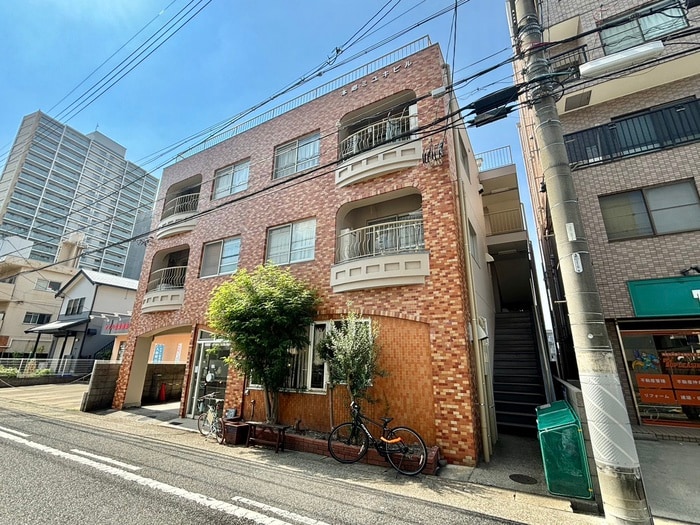 本郷ミユキビルの物件外観写真