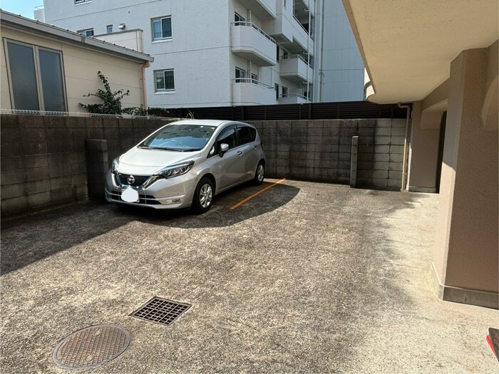 本郷ミユキビルの物件外観写真