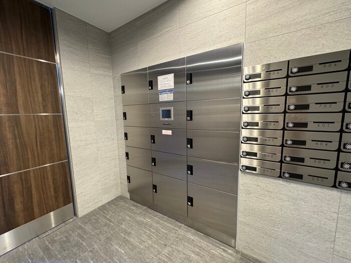 パルティール大曽根アネックスの物件外観写真